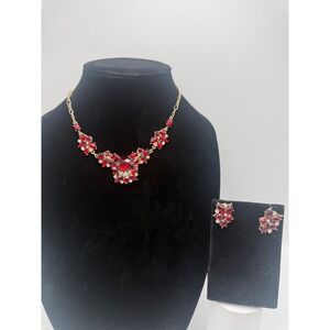 2028 Jewelry Red Crystal‎ Statement Necklace and Earring Set Gold Tone Vtg Style